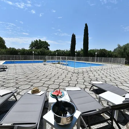 Villa Masseria Profilo